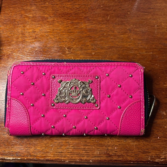 Juicy Couture Fuchsia Hot Pink Studded Long Zippered Wallet Y2K Size inspired - Picture 1 of 17